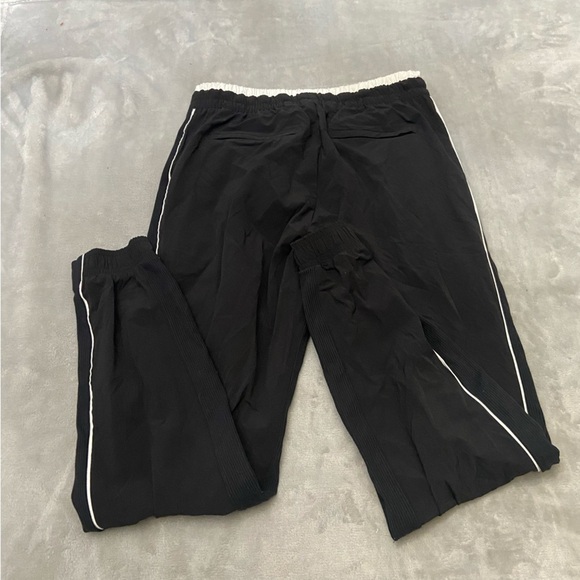 Athleta Brooklyn Jogger Pants Black White Colorblocked 4552 - Picture 8 of 12